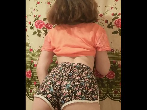 ❤️ Sexi mladá kočka si vyzlieka šortky pred kamerou Šukanie video na porno sk.sex-porntube.ru